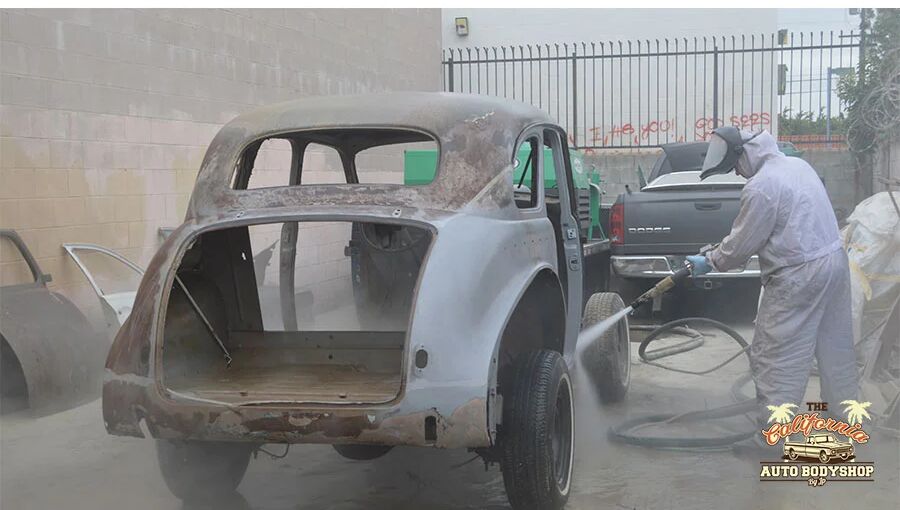 Classic car dustless blasting restoration